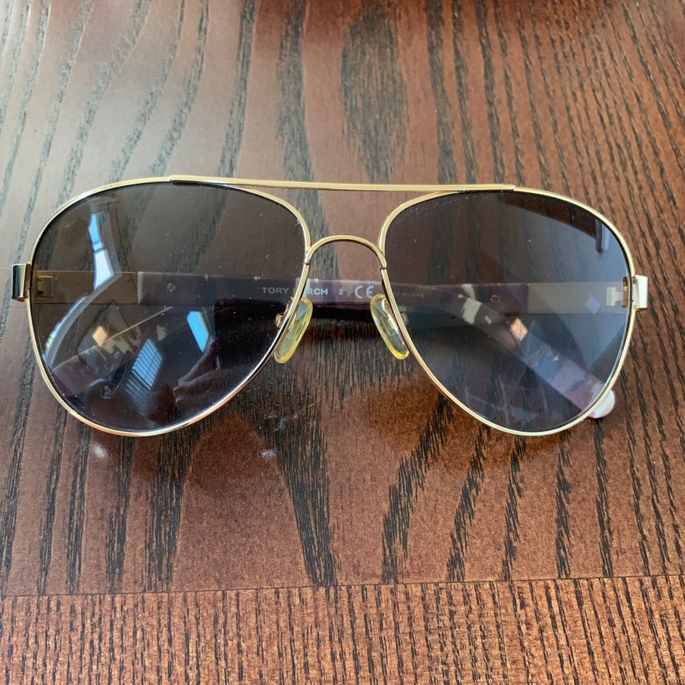 Tory Burch gold aviator sunglasses
